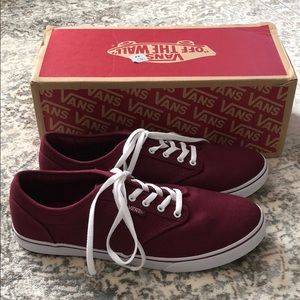 Vans Atwood Low Burgundy & White-Size 8.5 w/ Box